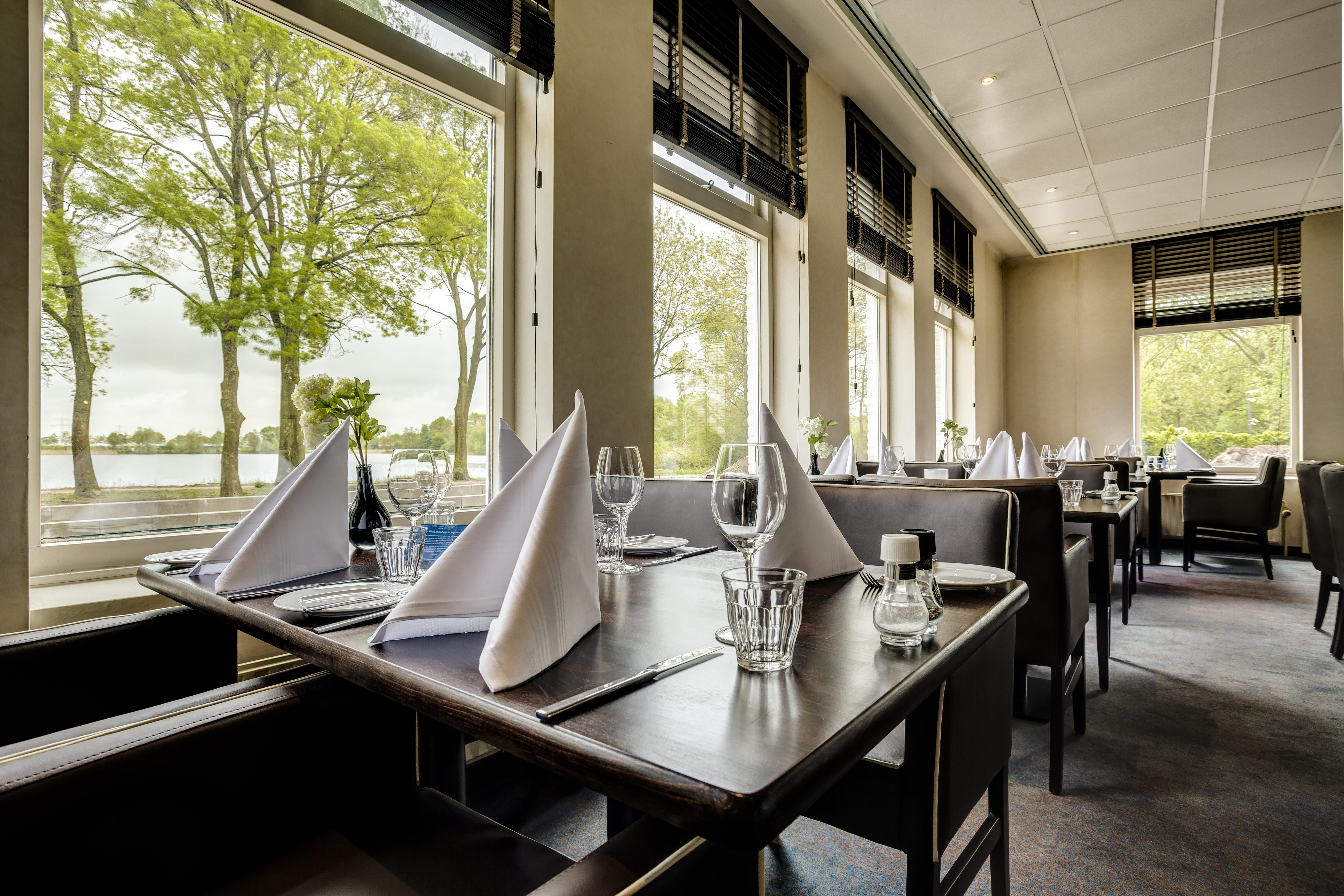 Fletcher Hotel-Restaurant 'S-Hertogenbosch Bois-le-Duc Extérieur photo